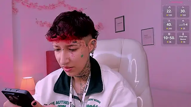 Luci Rose online show from April 12, 10:02 pm