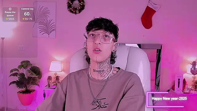 Luci Rose online show from January 8, 2:28 am