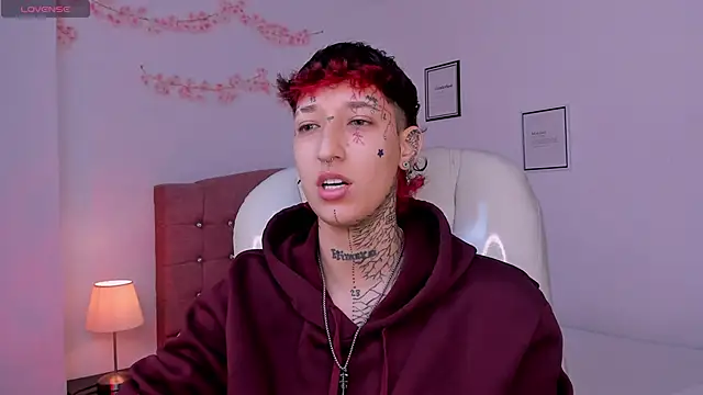 Luci Rose online show from March 27, 7:48 pm