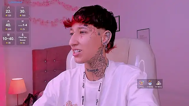 Luci Rose online show from May 22, 2:26 pm