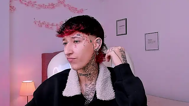 Luci Rose online show from March 10, 4:11 pm