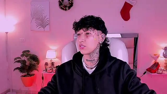 Luci Rose online show from January 10, 2:40 am