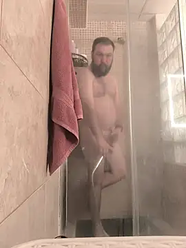 Snapshot of Ole_Plus chatting on March 4, 8:33 am Ole Plus online show from March 4, 8:33 am