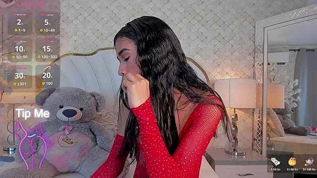 Snapshot of ZaryJonnes chatting on December 4, 8:52 pm ZaryJonnes online show from December 4, 8:52 pm