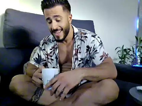Snapshot of arabiannights66 chatting on September 9, 3:21 pm arabiannights66 online show from September 9, 3:21 pm
