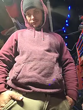 twistafatpipe online show from December 5, 10:14 am