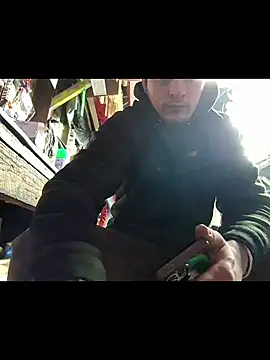 twistafatpipe online show from December 20, 6:22 pm