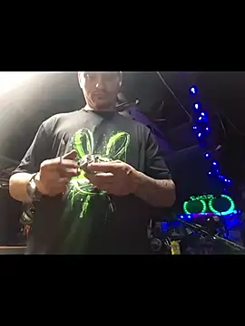 twistafatpipe online show from April 16, 7:47 pm