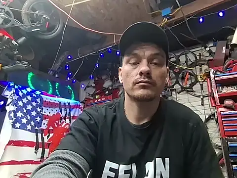 twistafatpipe online show from March 20, 7:53 am