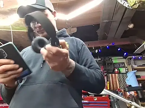 twistafatpipe online show from March 12, 2:28 am