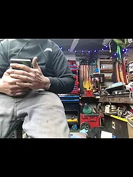 twistafatpipe online show from January 11, 1:07 pm