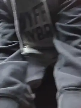 twistafatpipe online show from April 5, 8:59 pm