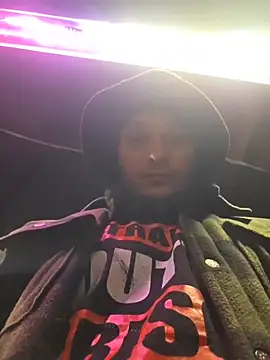 twistafatpipe online show from November 1, 7:52 pm