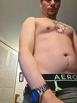 twistafatpipe online show from April 13, 2:32 pm