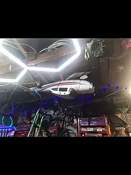 twistafatpipe online show from April 16, 4:46 am