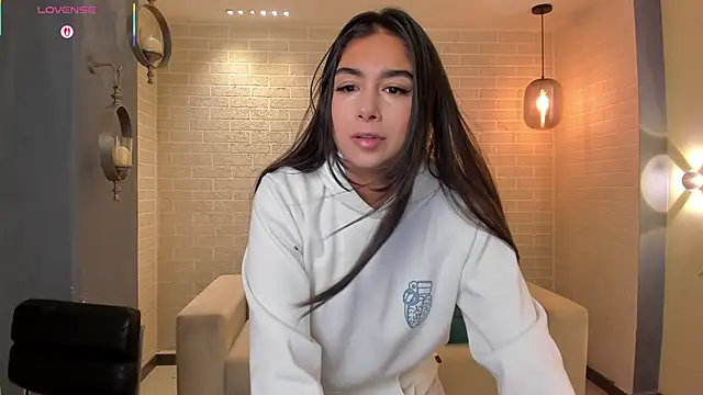 VeronicaBlue online show from October 25, 9:19 am