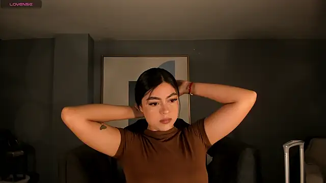 Snapshot of NataliaGaret chatting on December 14, 2:51 am NataliaGaret online show from December 14, 2:51 am