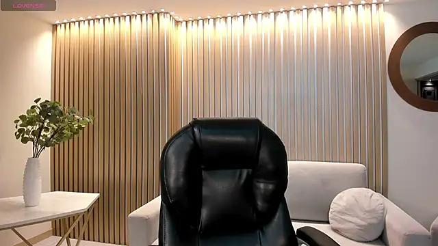 NataliaGaret online show from April 12, 11:08 pm