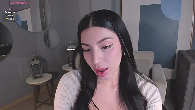 MaddisonTaylor1 online show from June 8, 7:25 pm