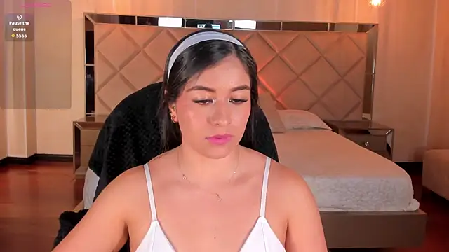 MilaColeman online show from April 11, 7:45 am