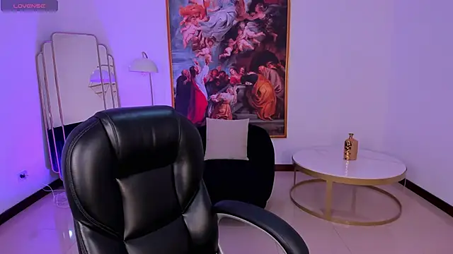 AmberColors  online show from April 15, 7:18 pm