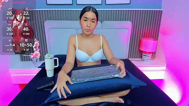 lily  star online show from September 29, 9:27 am