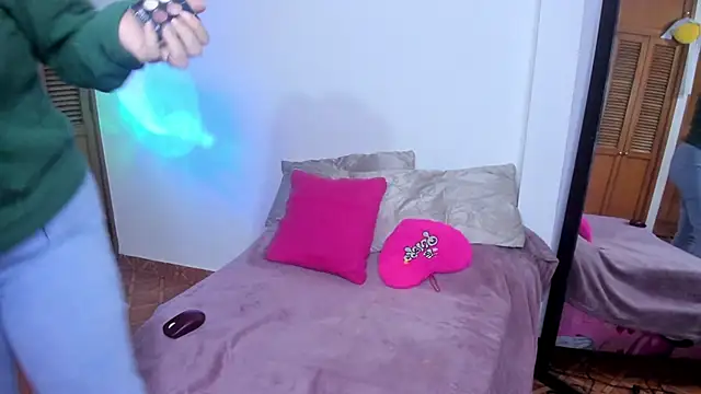 Ashley Monroe online show from March 11, 7:41 pm