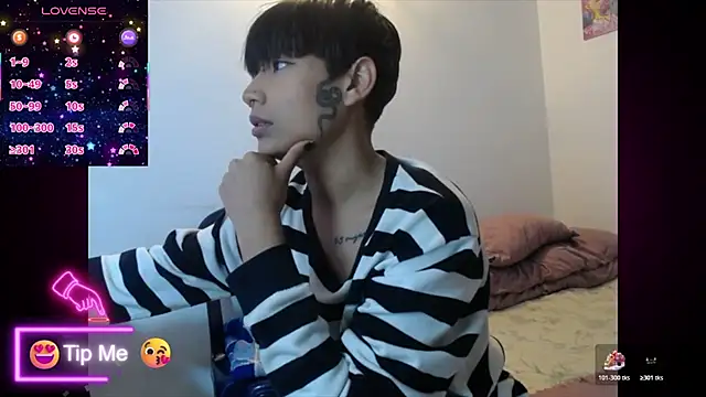 Snapshot of Papi_Mami_Live chatting on November 27, 9:59 pm Papi Mami Live online show from November 27, 9:59 pm