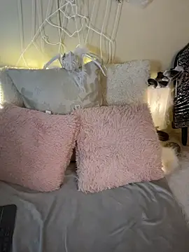 AriaHeavenss online show from October 31, 12:51 am