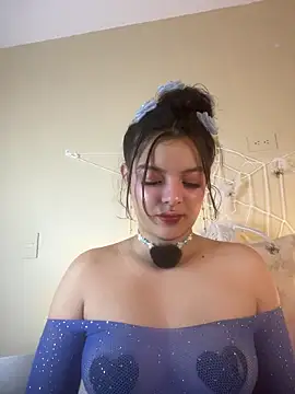 AriaHeavenss online show from October 25, 12:21 am