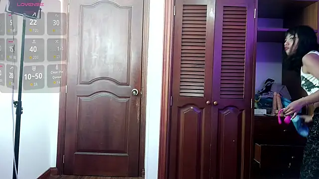 NubesNubladas online show from September 25, 3:45 am