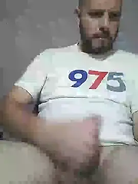 Snapshot of danmep8387 chatting on July 15, 10:39 pm danmep8387 online show from July 15, 10:39 pm
