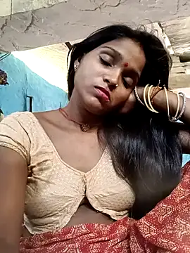 Snapshot of Harini_Gautam chatting on September 24, 9:49 am Harini Gautam online show from September 24, 9:49 am