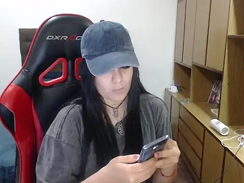 bluegoddessstoned online show from September 19, 8:24 pm