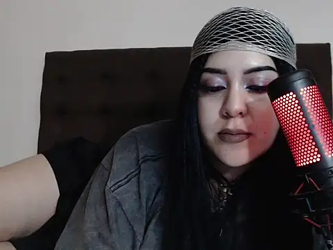 bluegoddessstoned online show from September 20, 8:30 am