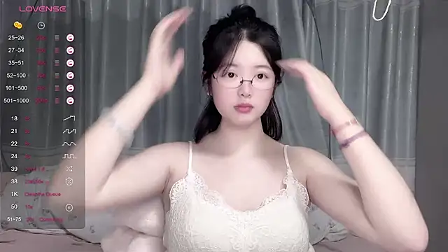 tender-11 online show from November 7, 11:37 am