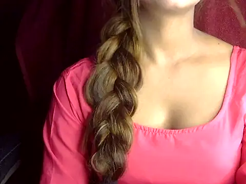 Snapshot of heartless_Queen chatting on October 15, 5:06 am heartless Queen online show from October 15, 5:06 am