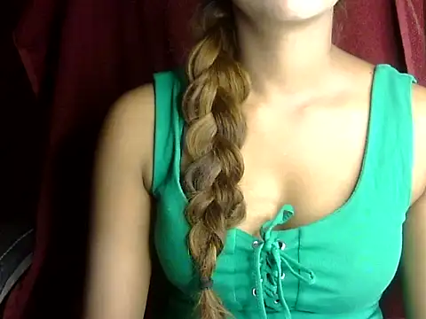 Snapshot of heartless_Queen chatting on September 24, 5:14 am heartless Queen online show from September 24, 5:14 am