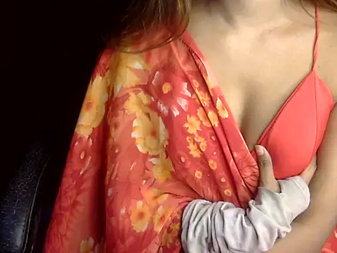 heartless Queen online show from January 18, 5:44 am