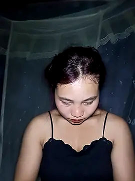 Snapshot of EllyBaby20 chatting on October 30, 11:23 pm EllyBaby20 online show from October 30, 11:23 pm