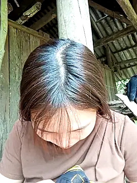 EllyBaby20 online show from April 10, 5:14 am