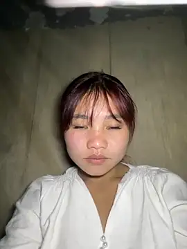 Snapshot of EllyBaby20 chatting on November 13, 8:13 pm EllyBaby20 online show from November 13, 8:13 pm