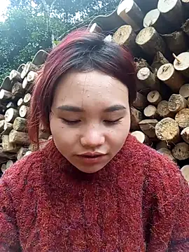 Snapshot of EllyBaby20 chatting on December 14, 2:40 am EllyBaby20 online show from December 14, 2:40 am