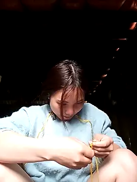 EllyBaby20 online show from April 1, 2:02 am