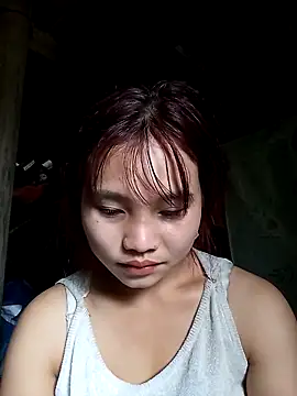 Snapshot of EllyBaby20 chatting on October 14, 1:17 am EllyBaby20 online show from October 14, 1:17 am