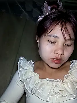 Snapshot of EllyBaby20 chatting on October 24, 6:01 am EllyBaby20 online show from October 24, 6:01 am