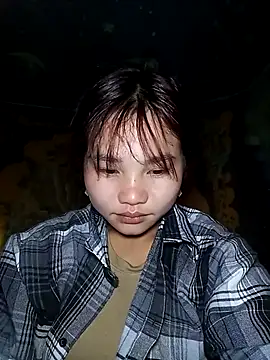 Snapshot of EllyBaby20 chatting on November 8, 9:46 am EllyBaby20 online show from November 8, 9:46 am