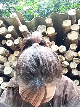 EllyBaby20 online show from March 27, 8:37 am