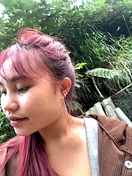 Snapshot of EllyBaby20 chatting on October 26, 10:04 am EllyBaby20 online show from October 26, 10:04 am