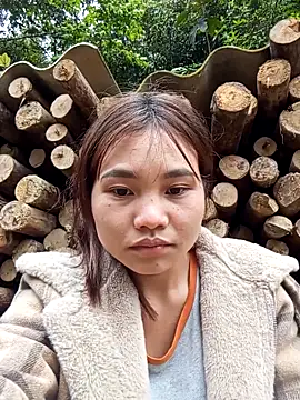 EllyBaby20 online show from April 2, 1:46 am